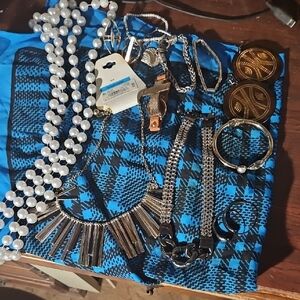 Lot Of Womens Jewelry